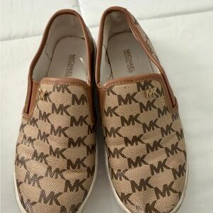 Michael Kors Tan and Brown Logo Slip-Ons